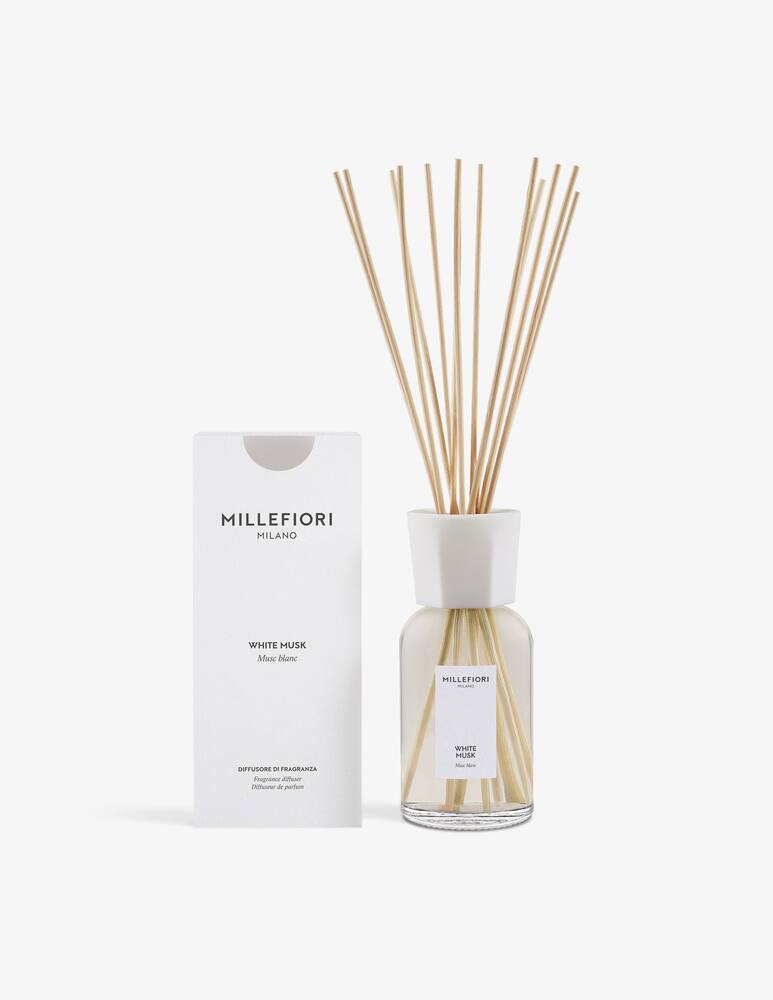 Millefiori Milano Diffusore a bastoncini 500 ml White Musk - immagine 2 Millefiori Milano Diffusore a bastoncini 500 ml White Musk - immagine 2