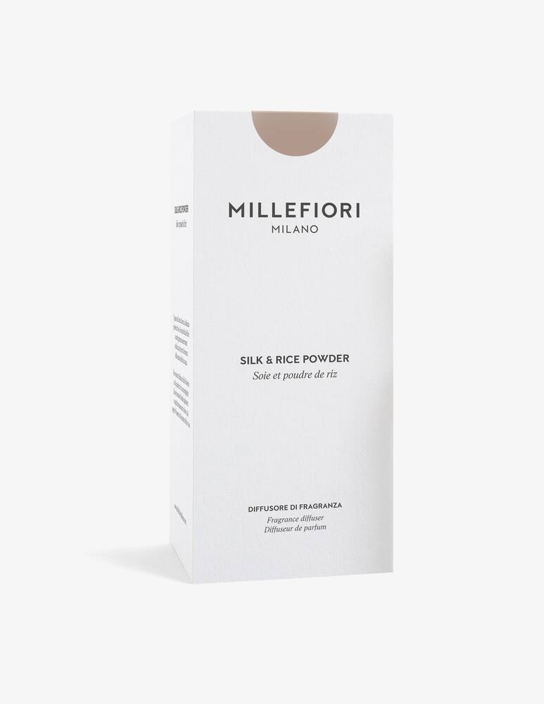 Millefiori Milano Diffusore a bastoncini 500 ml Silk & Rice Powder - immagine 3 Millefiori Milano Diffusore a bastoncini 500 ml Silk & Rice Powder - immagine 3