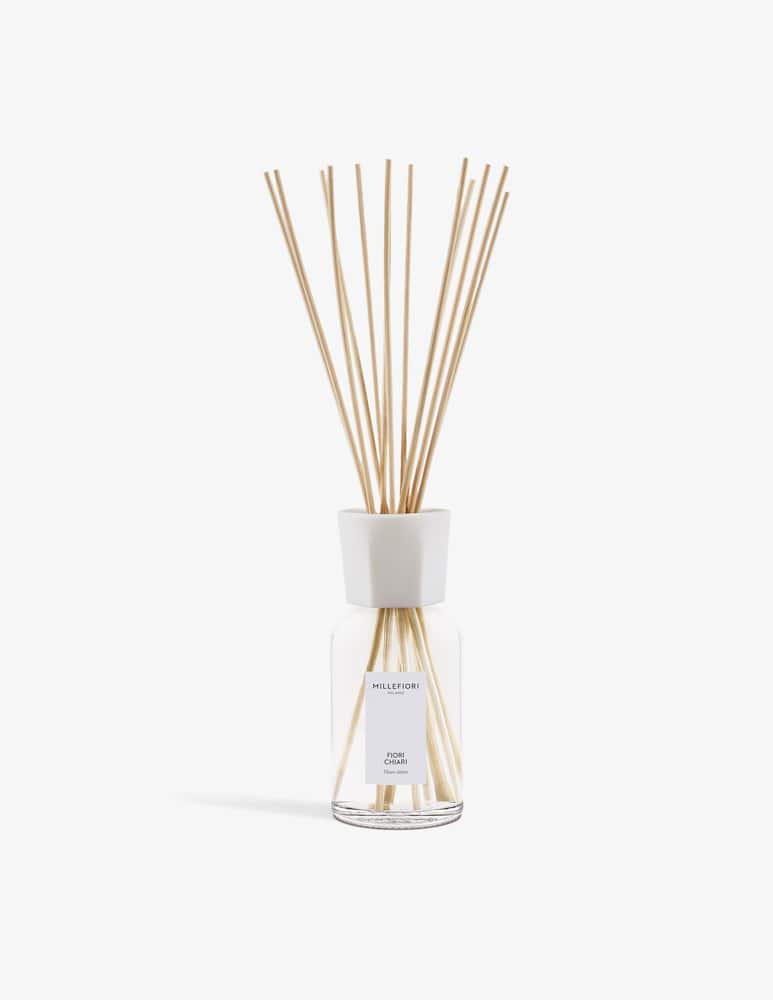 Millefiori Milano Diffusore A Bastoncini 500 Ml Fiori Chiari - immagine 1 Millefiori Milano Diffusore A Bastoncini 500 Ml Fiori Chiari - immagine 1