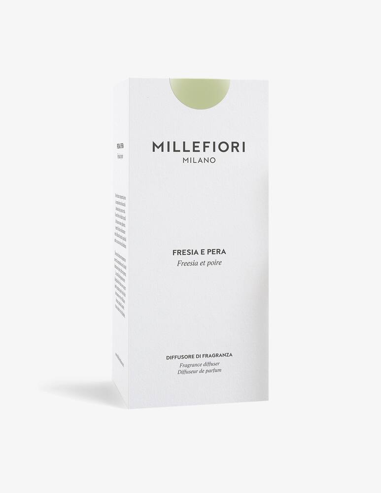 Millefiori Milano Diffusore A Bastoncini 500 Ml Fresia e Pera - immagine 3 Millefiori Milano Diffusore A Bastoncini 500 Ml Fresia e Pera - immagine 3