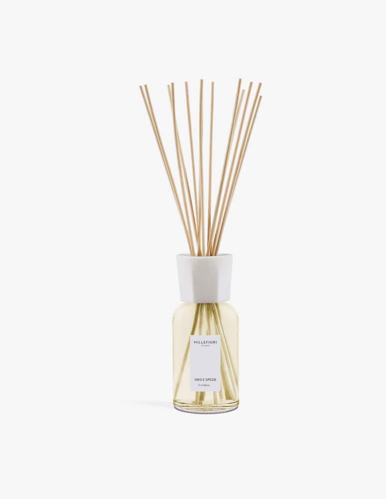 Millefiori Milano Diffusore Natale Oro e Spezie 250ml - immagine 2 Millefiori Milano Diffusore Natale Oro e Spezie 250ml - immagine 2