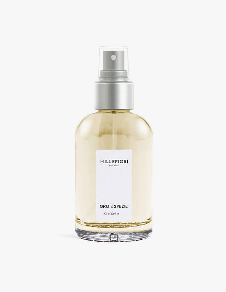 Millefiori Milano Room Spray Christmas Oro e Spezie 100ml - picture 2 Millefiori Milano Room Spray Christmas Oro e Spezie 100ml - picture 2