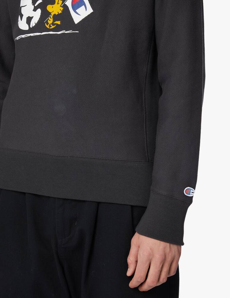Champion Reverse Weave Peanuts roundneck sweatshirt - black - picture 5 Champion Reverse Weave Peanuts roundneck sweatshirt - black - picture 5