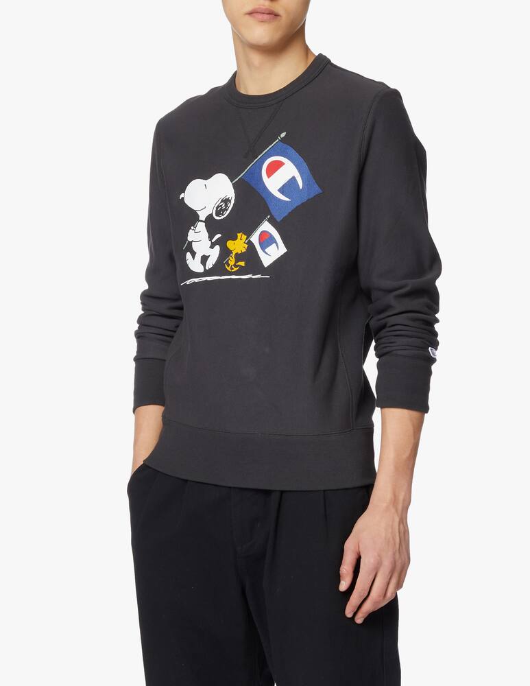 Champion Reverse Weave Peanuts roundneck sweatshirt - black - picture 1 Champion Reverse Weave Peanuts roundneck sweatshirt - black - picture 1