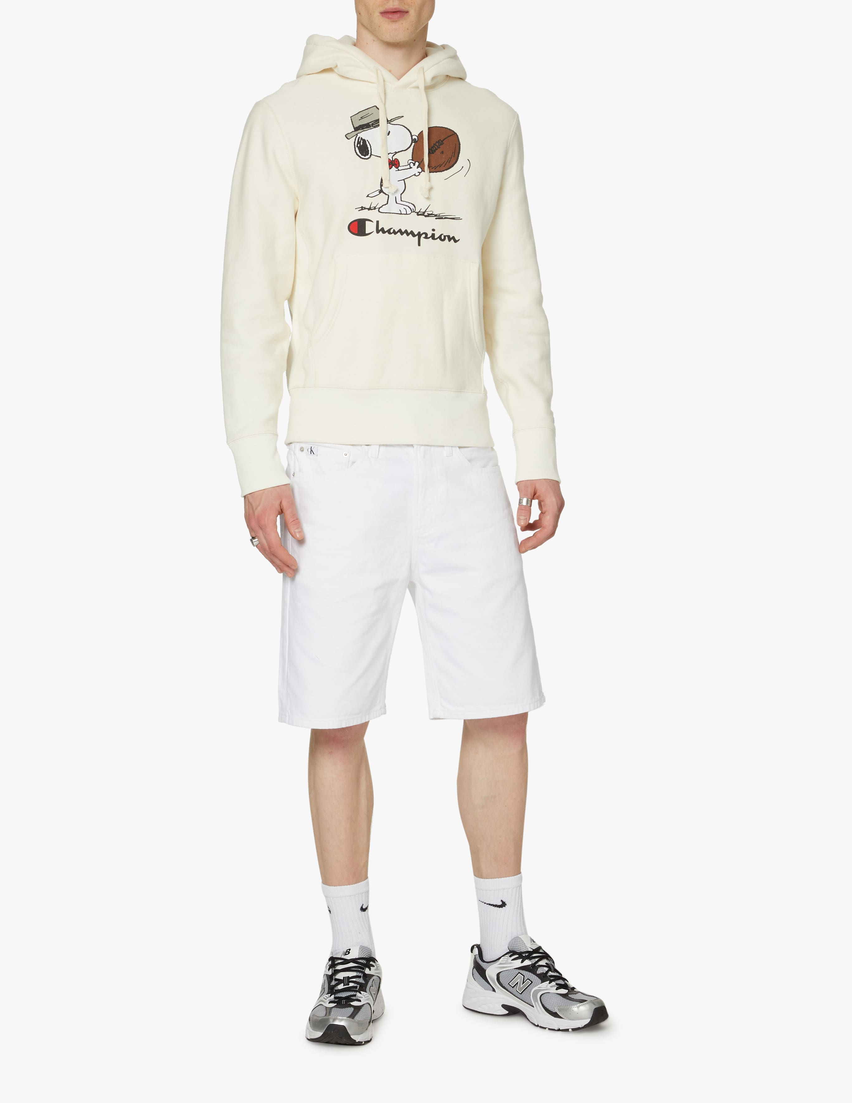 Shop Champion Reverse Weave Peanuts hoodie - white on Rinascente