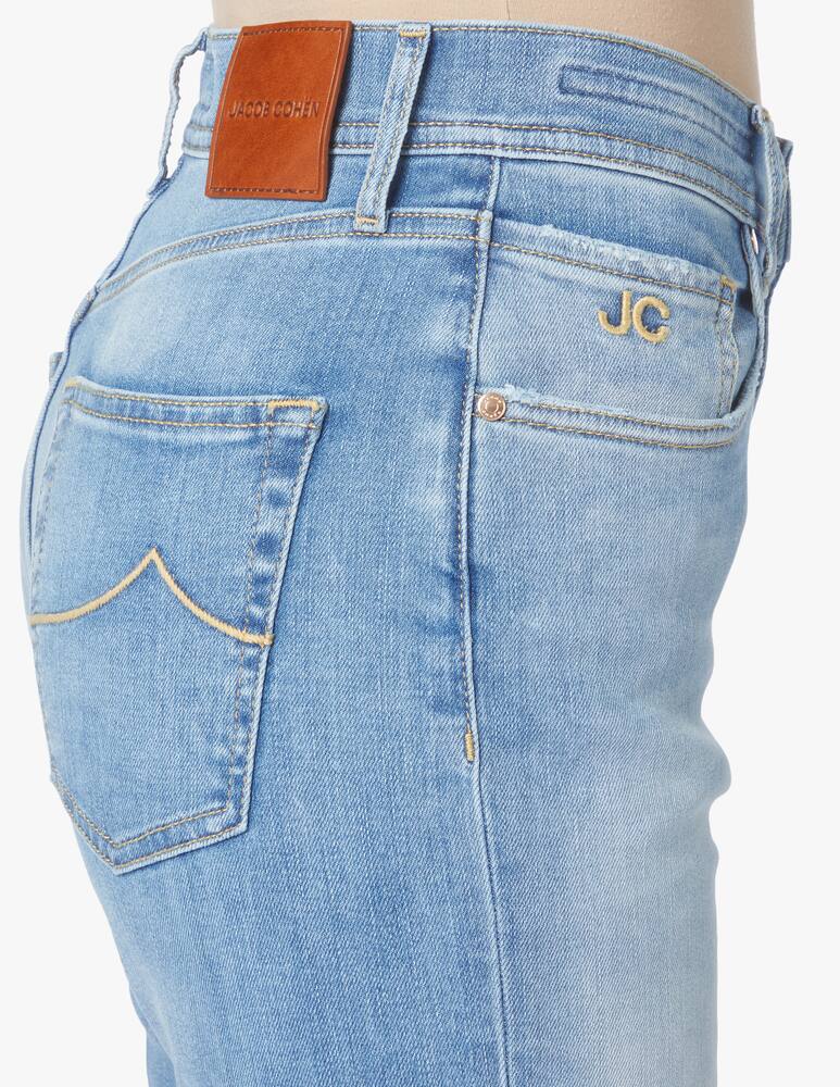 Jacob Cohen Victoria cropped flare jeans - light blue - picture 4 Jacob Cohen Victoria cropped flare jeans - light blue - picture 4
