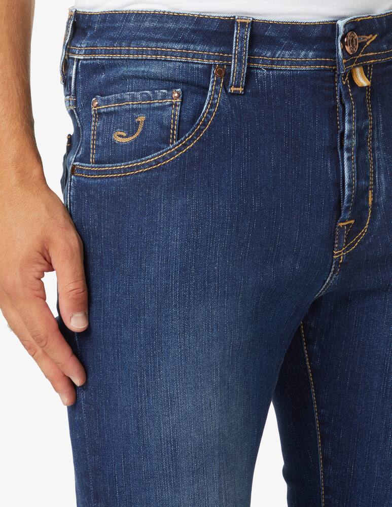 Shop Jacob Cohen Scott trousers - Blue on Rinascente