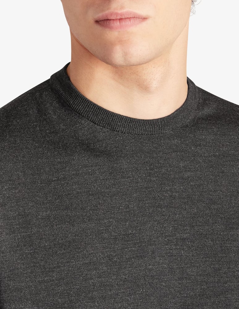 Slowear Slim-fit crew-neck sweater in certified Flexwool - picture 4 Slowear Slim-fit crew-neck sweater in certified Flexwool - picture 4