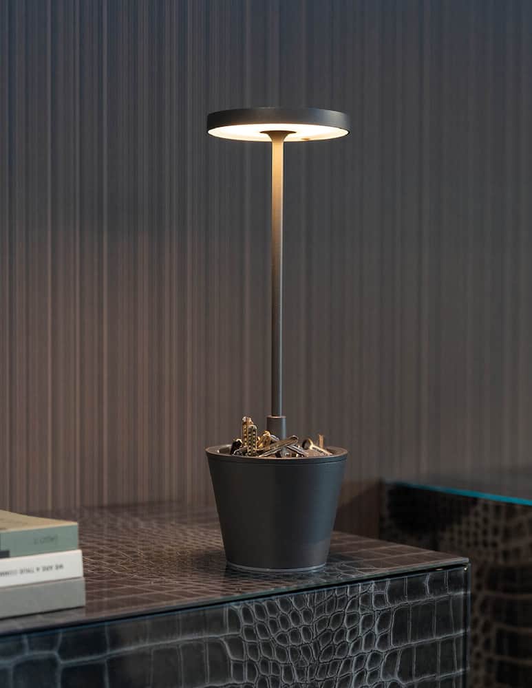 Zafferano Poldina Reverso Table Lamp - picture 6 Zafferano Poldina Reverso Table Lamp - picture 6