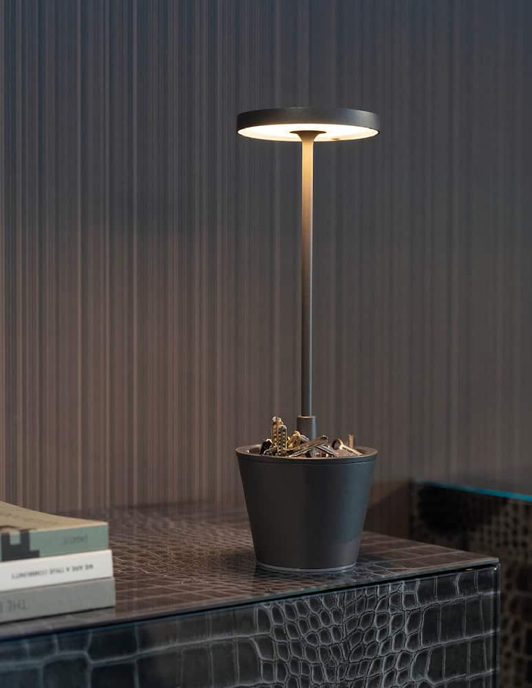 Zafferano Poldina Reverso Table Lamp - picture 6 Zafferano Poldina Reverso Table Lamp - picture 6