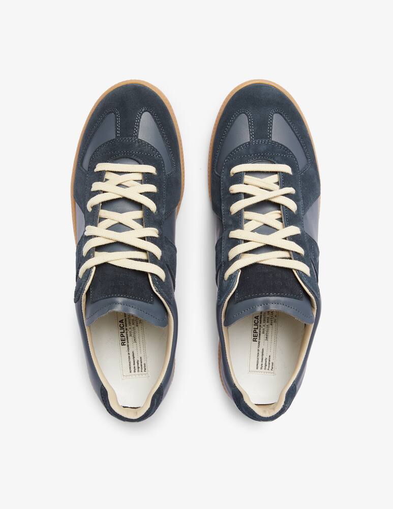 Maison Margiela Replica low top sneakers - picture 3 Maison Margiela Replica low top sneakers - picture 3