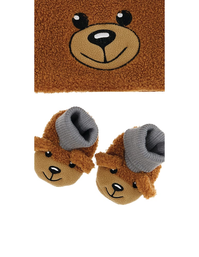 rinascente Moschino Baby set with beanie and baby shoes
