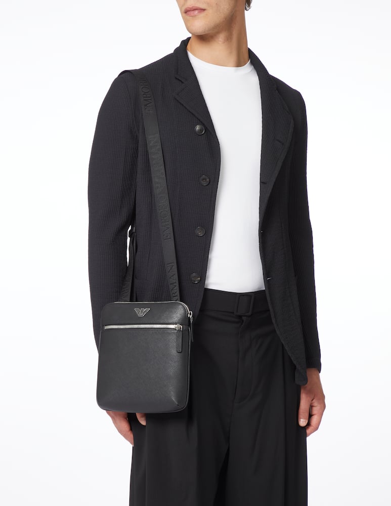 rinascente Emporio Armani Borsello in saffiano con logo metal