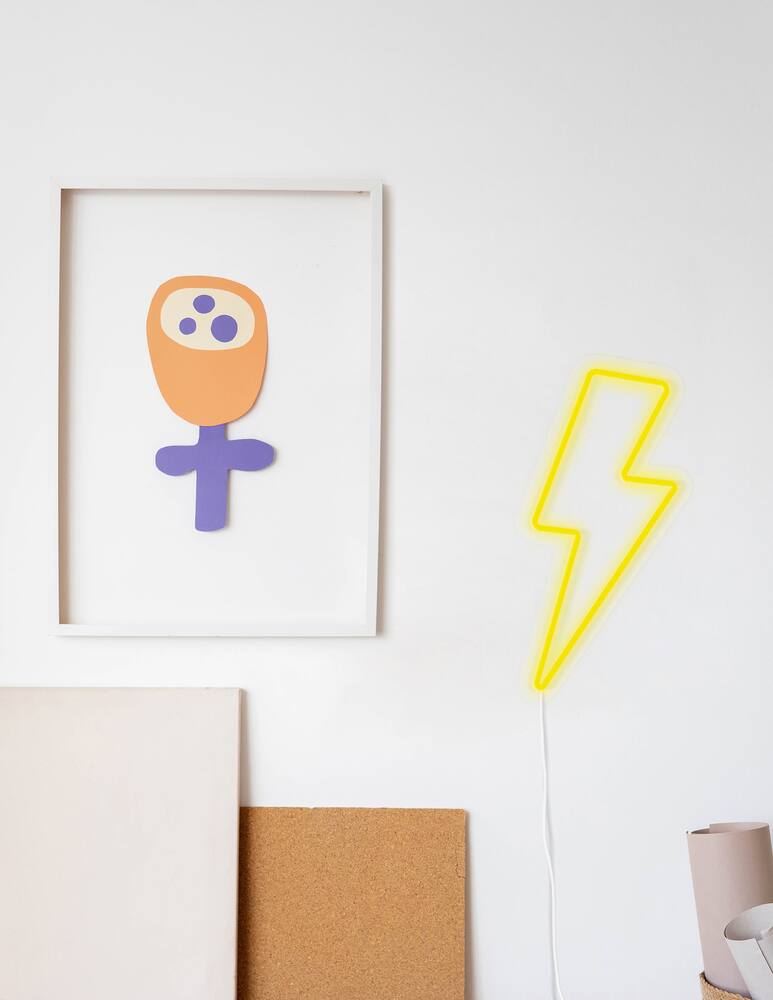 rinascente Candyshock Wall Neon/Led Bolt Design, Power With Usb 2 Meters