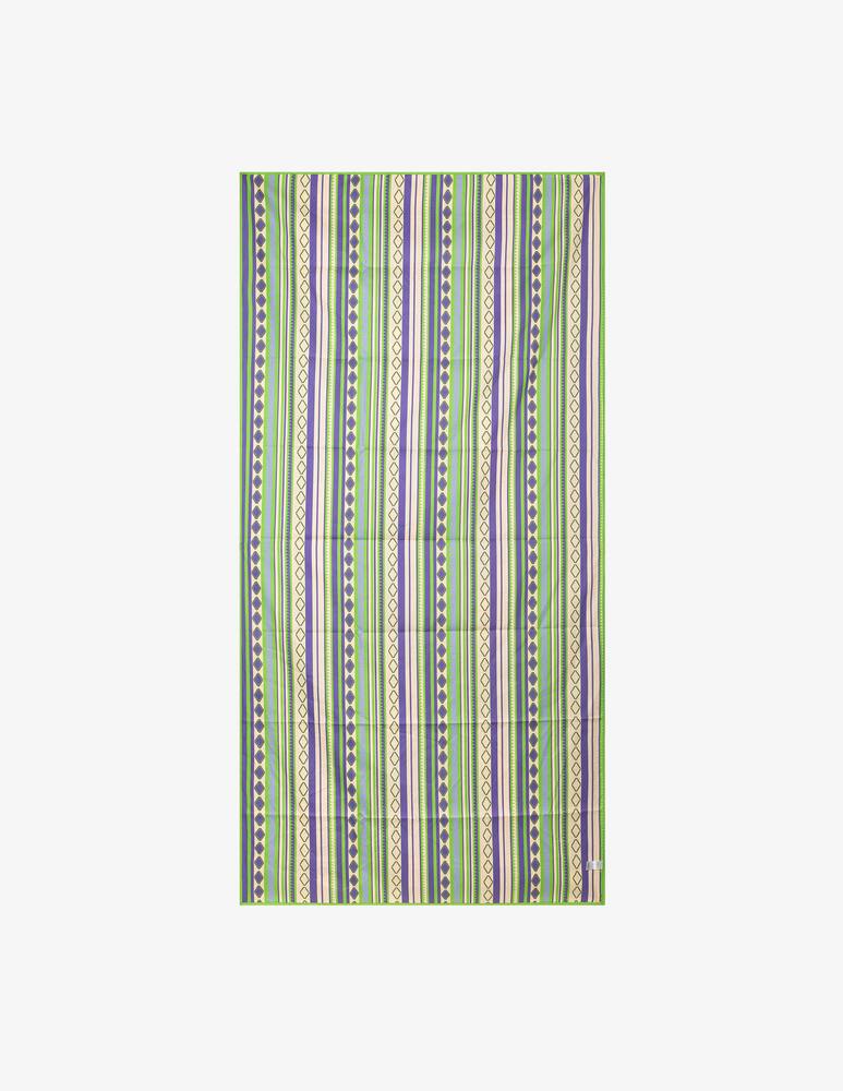 Me-fui Geometric microfibre beach towel - picture 2 Me-fui Geometric microfibre beach towel - picture 2