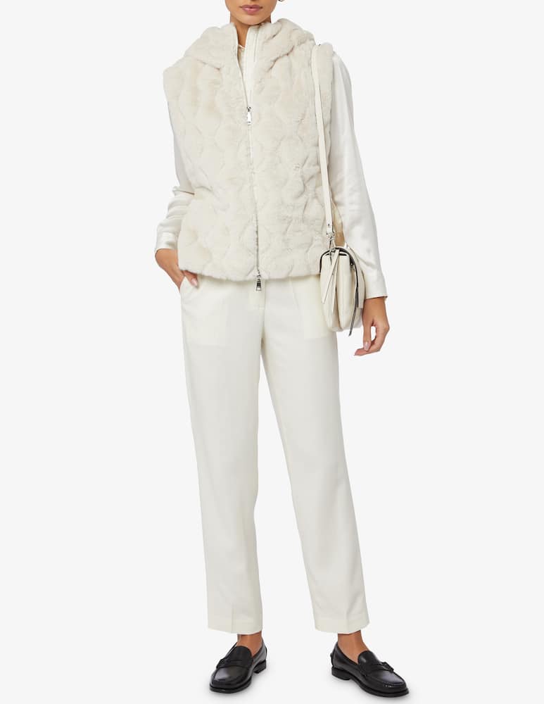 SEVENTY Quilted down vest with eco fur - White - picture 2
