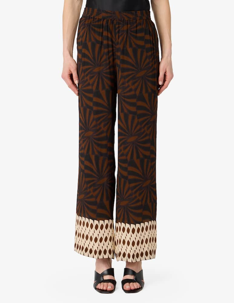 SEVENTY Foliage print trousers - picture 1 SEVENTY Foliage print trousers - picture 1