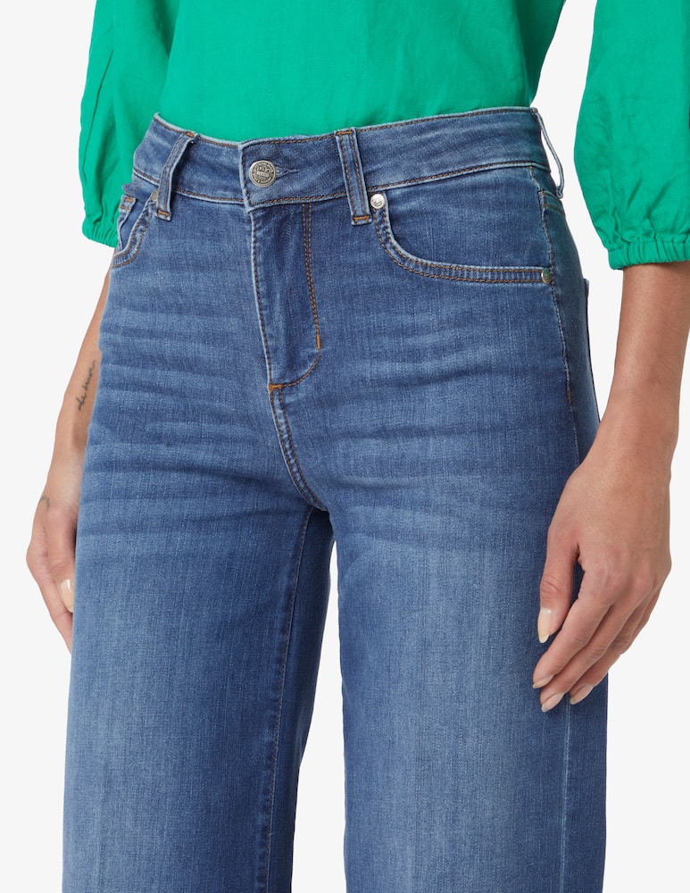 Liu Jo Flare jeans - picture 4 Liu Jo Flare jeans - picture 4