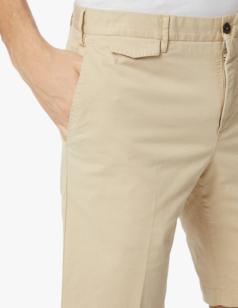 PT Pantaloni Torino Cotton gabardine stretch shorts - beige - picture 4 PT Pantaloni Torino Cotton gabardine stretch shorts - beige - picture 4