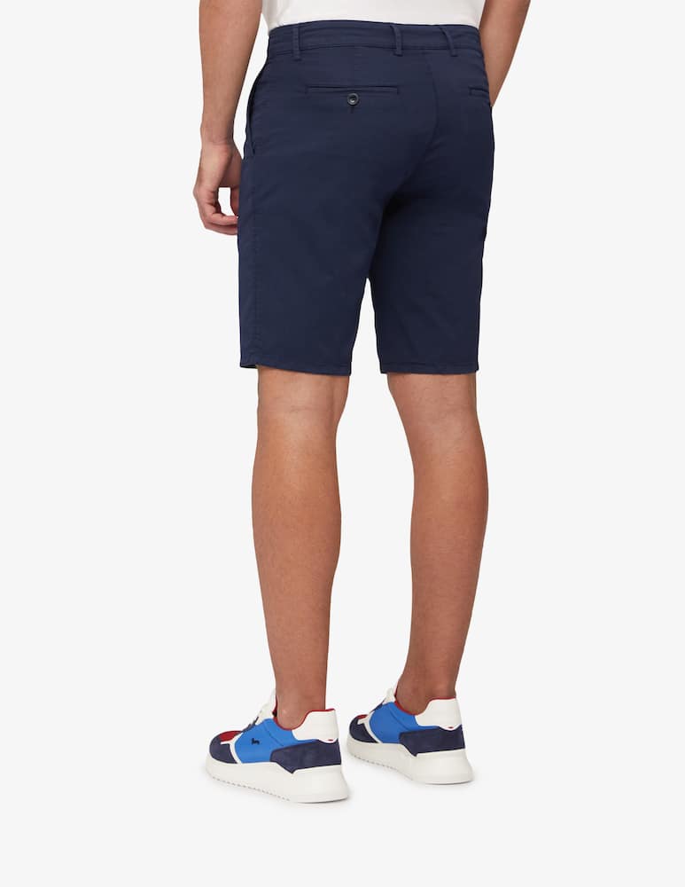 Harmont & Blaine Bermuda gabardina - immagine 3 Harmont & Blaine Bermuda gabardina - immagine 3