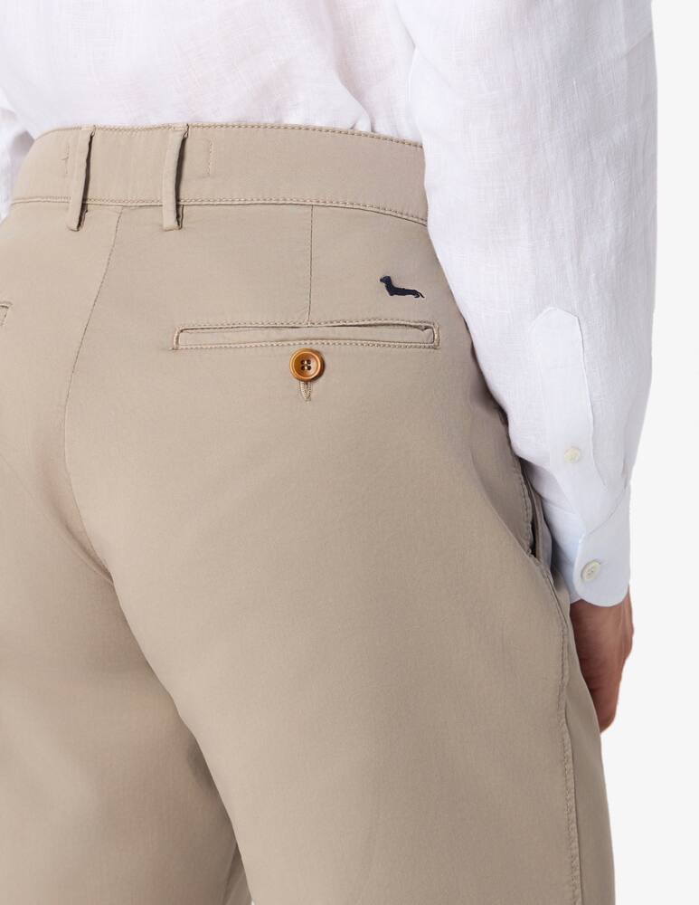 Harmont & Blaine Bermuda gabardina - immagine 4 Harmont & Blaine Bermuda gabardina - immagine 4