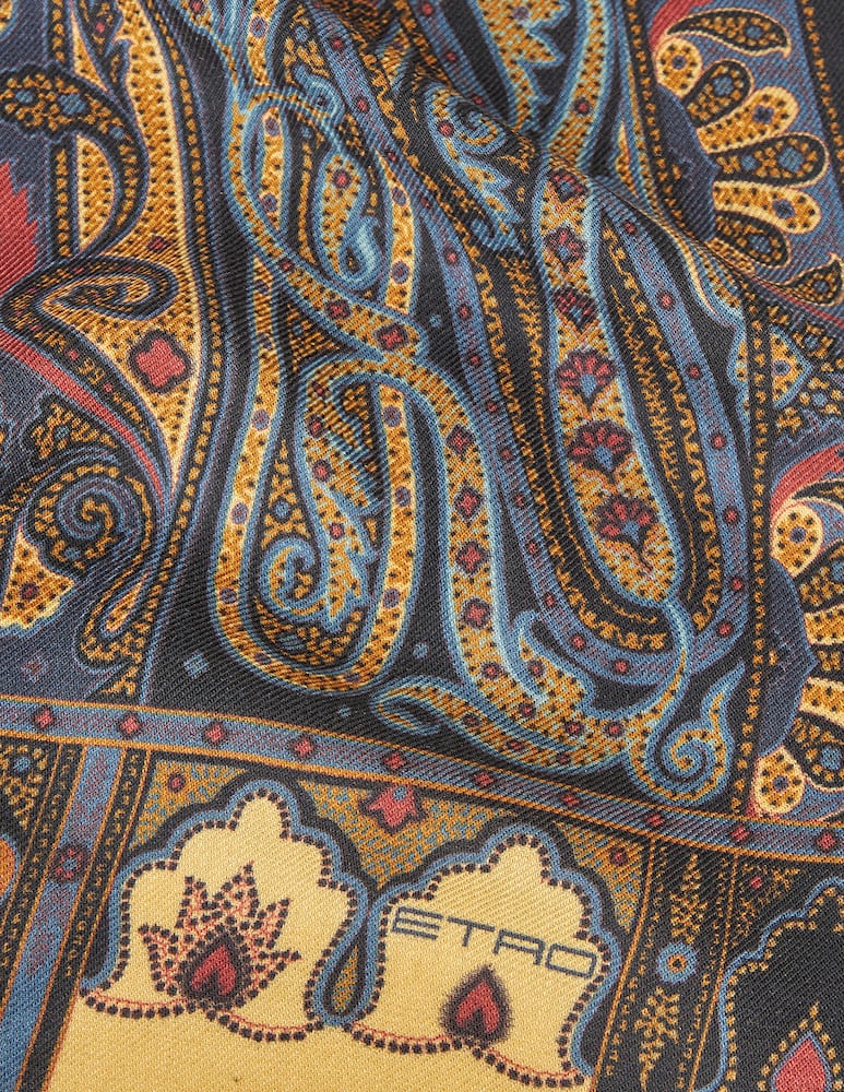 ETRO Printed wool and silk scarf - picture 3 ETRO Printed wool and silk scarf - picture 3