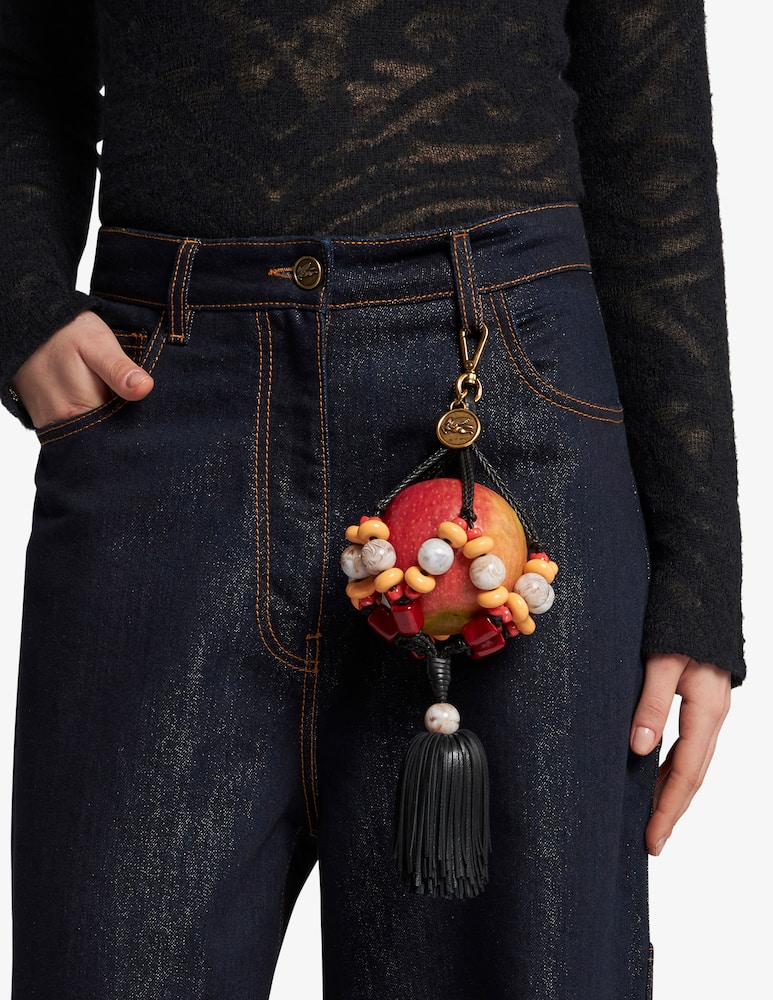 ETRO Apple charm with small tassel and beading - picture 4 ETRO Apple charm with small tassel and beading - picture 4