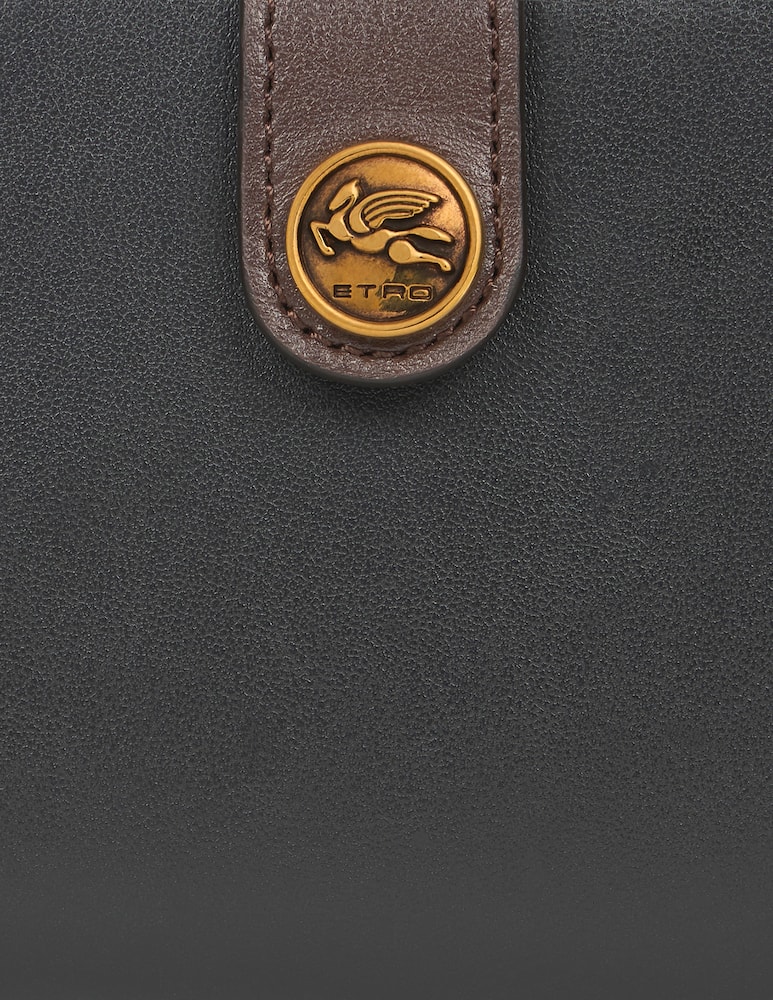 ETRO Leather wallet with pegaso button - picture 4 ETRO Leather wallet with pegaso button - picture 4