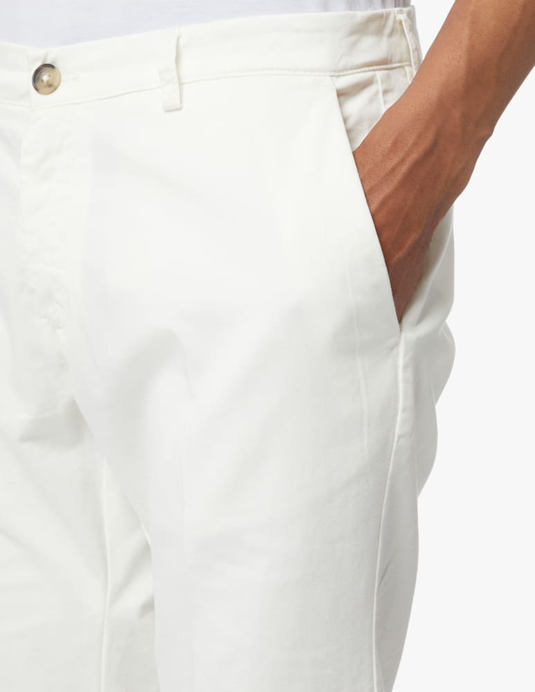 Trussardi Gabardine chino short - white - picture 4 Trussardi Gabardine chino short - white - picture 4