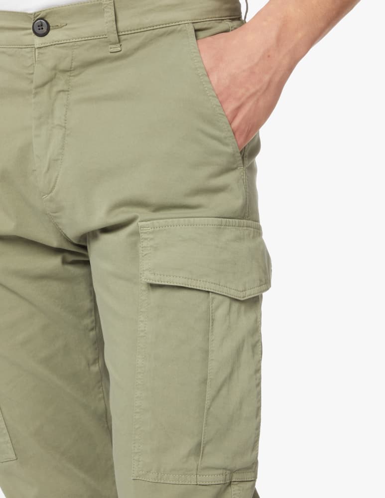 Shop Eleventy Stretch cotton cargo pant green on Rinascente
