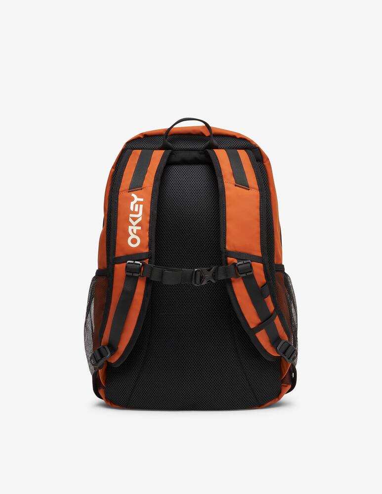 rinascente Oakley The Freshman Skate Backpack