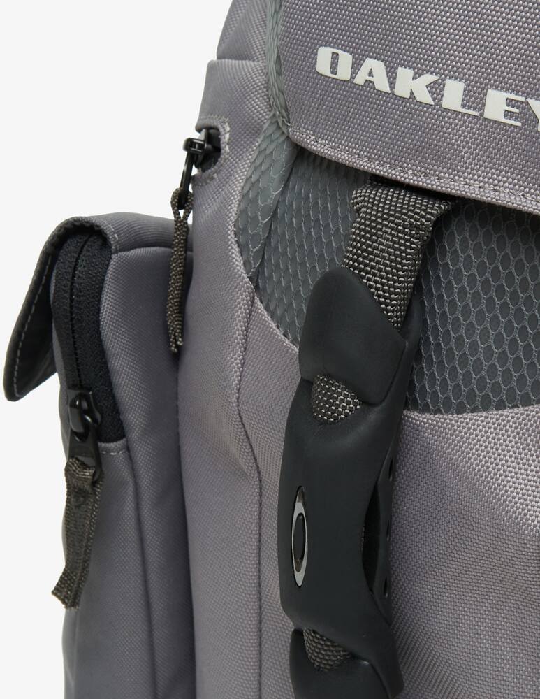 rinascente Oakley Latitude Flex Pack