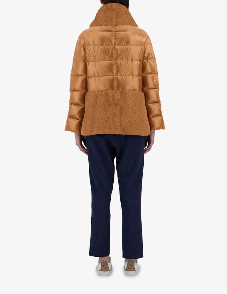 Herno Cappa in nylon Ultralight e Lady Alternative Fur - immagine 3