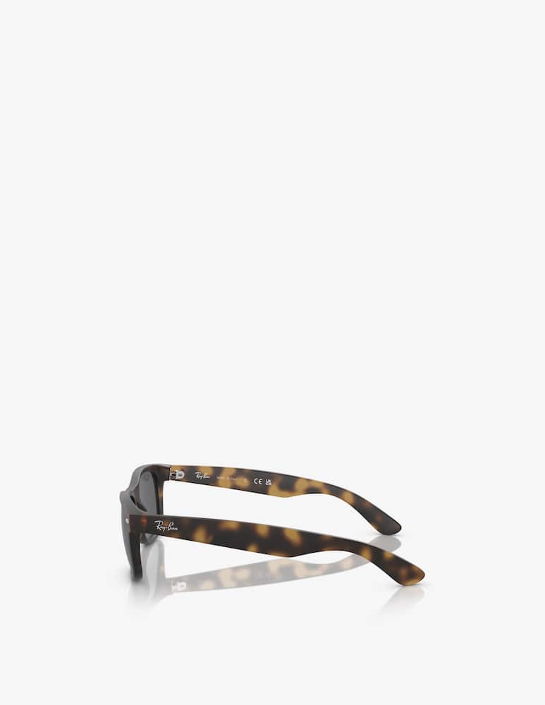 Ray-Ban Occhiale da sole New Wayfarer Classic RB2132 - immagine 3 Ray-Ban Occhiale da sole New Wayfarer Classic RB2132 - immagine 3