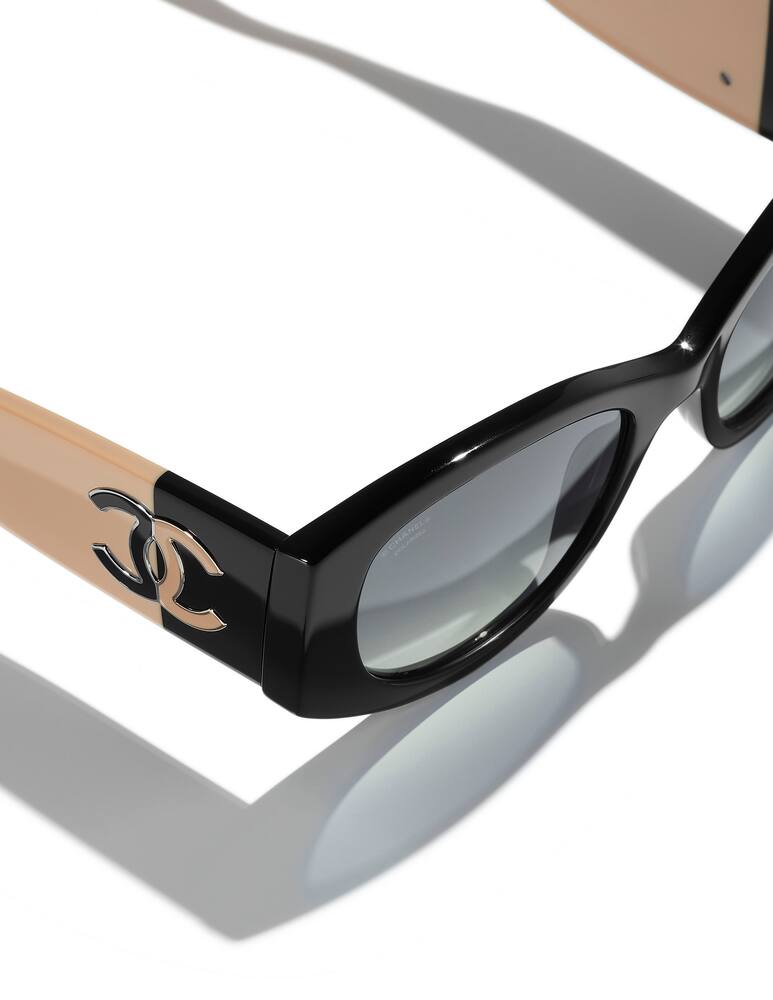 rinascente CHANEL Occhiali ovali da sole