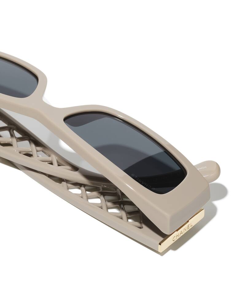 rinascente CHANEL Sunglasses CH5566