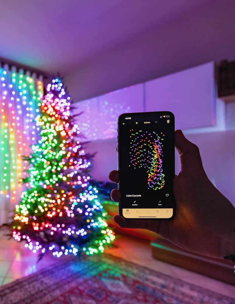 rinascente Twinkly Strings – Luci Smart con 250 LED RGB+Bianco Caldo