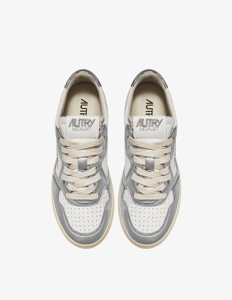 AUTRY Medalist low leather sneakers - picture 4 AUTRY Medalist low leather sneakers - picture 4