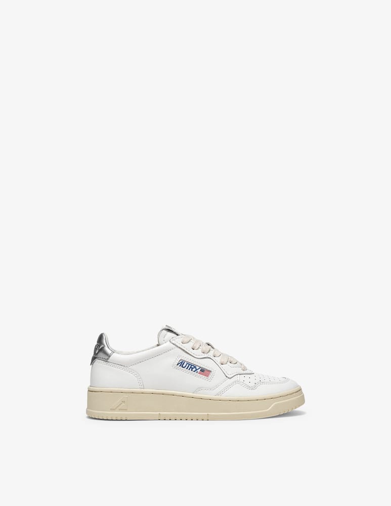 AUTRY Medalist low sneakers - picture 1 AUTRY Medalist low sneakers - picture 1