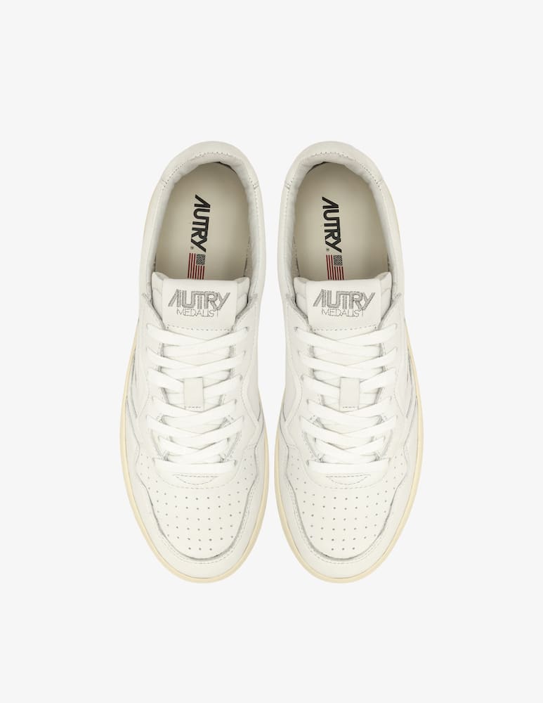AUTRY Medalist low sneakers - picture 4 AUTRY Medalist low sneakers - picture 4