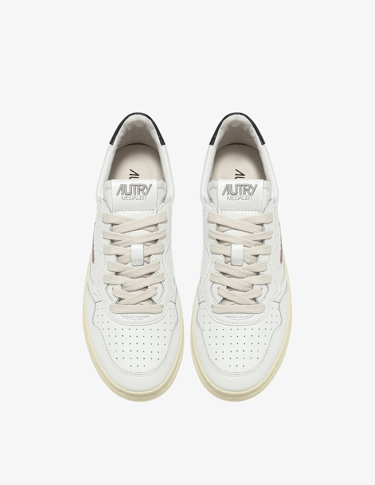 AUTRY Medalist low sneakers - picture 4 AUTRY Medalist low sneakers - picture 4