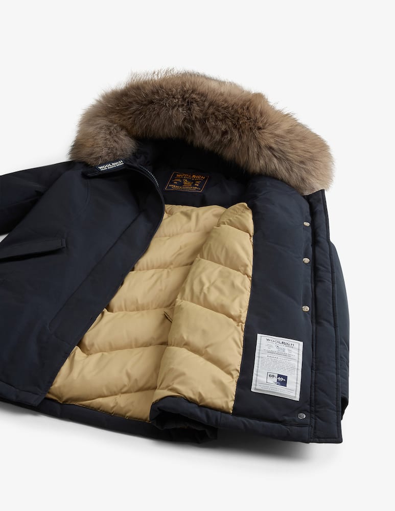 Woolrich Faux fur parka - picture 2 Woolrich Faux fur parka - picture 2