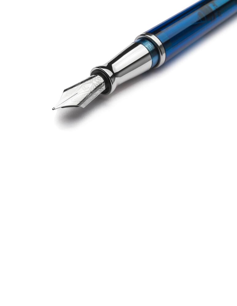 rinascente Pineider Avatar Ur Demo Metal Fountain Pen - light blue