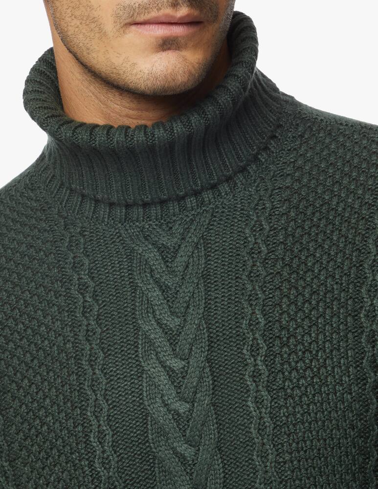 rinascente Armani Exchange Dolcevita trama treccia