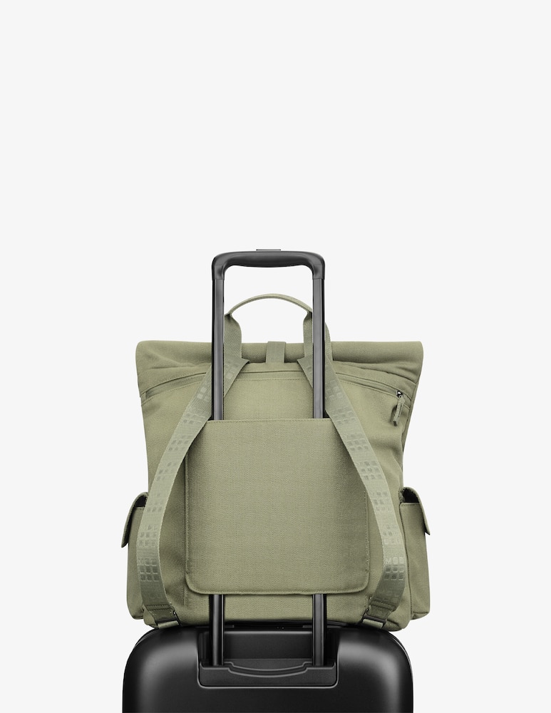 Moleskine The Legendary Travel Zaino Rolltop - immagine 5 Moleskine The Legendary Travel Zaino Rolltop - immagine 5