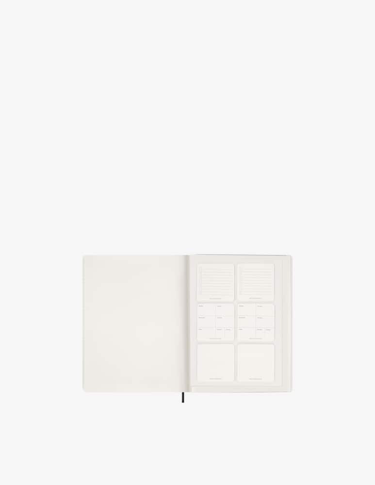 Moleskine Weekly Planner Essential Vertical XXL Cover - picture 3 Moleskine Weekly Planner Essential Vertical XXL Cover - picture 3