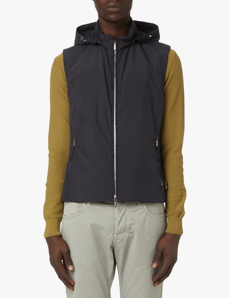 MooRER Hooded vest - picture 1 MooRER Hooded vest - picture 1