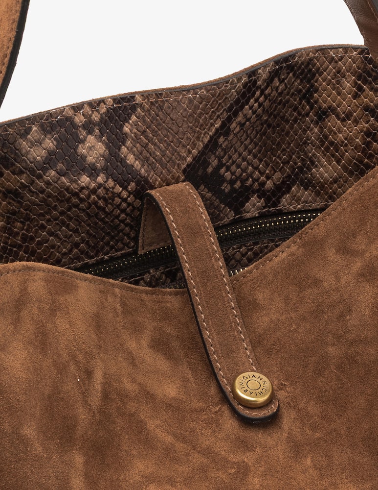 Gianni Chiarini Firenze Borsa hobo in suede Fiona - immagine 7 Gianni Chiarini Firenze Borsa hobo in suede Fiona - immagine 7