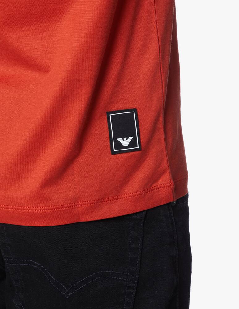 Emporio Armani Maglietta girocollo tech travel loghino petto - arancione - immagine 4 Emporio Armani Maglietta girocollo tech travel loghino petto - arancione - immagine 4