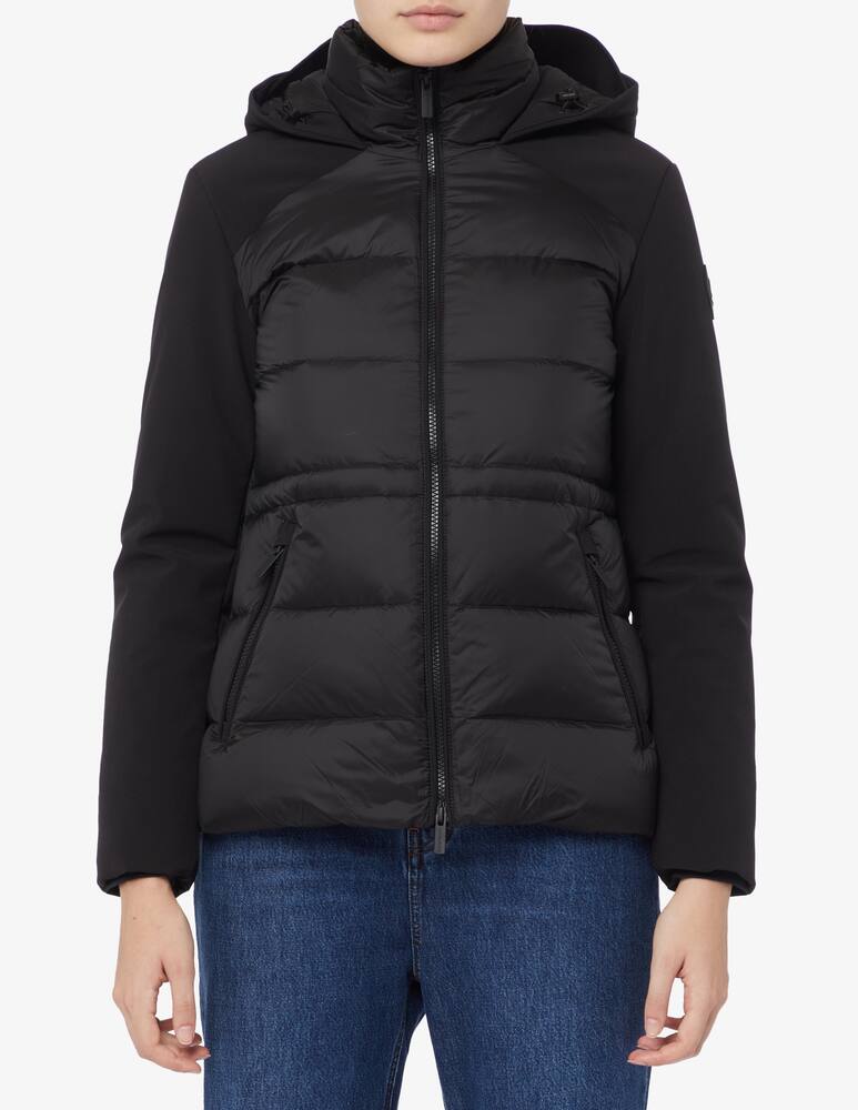 Woolrich Piumino corto trapuntato soft shell - immagine 1 Woolrich Piumino corto trapuntato soft shell - immagine 1